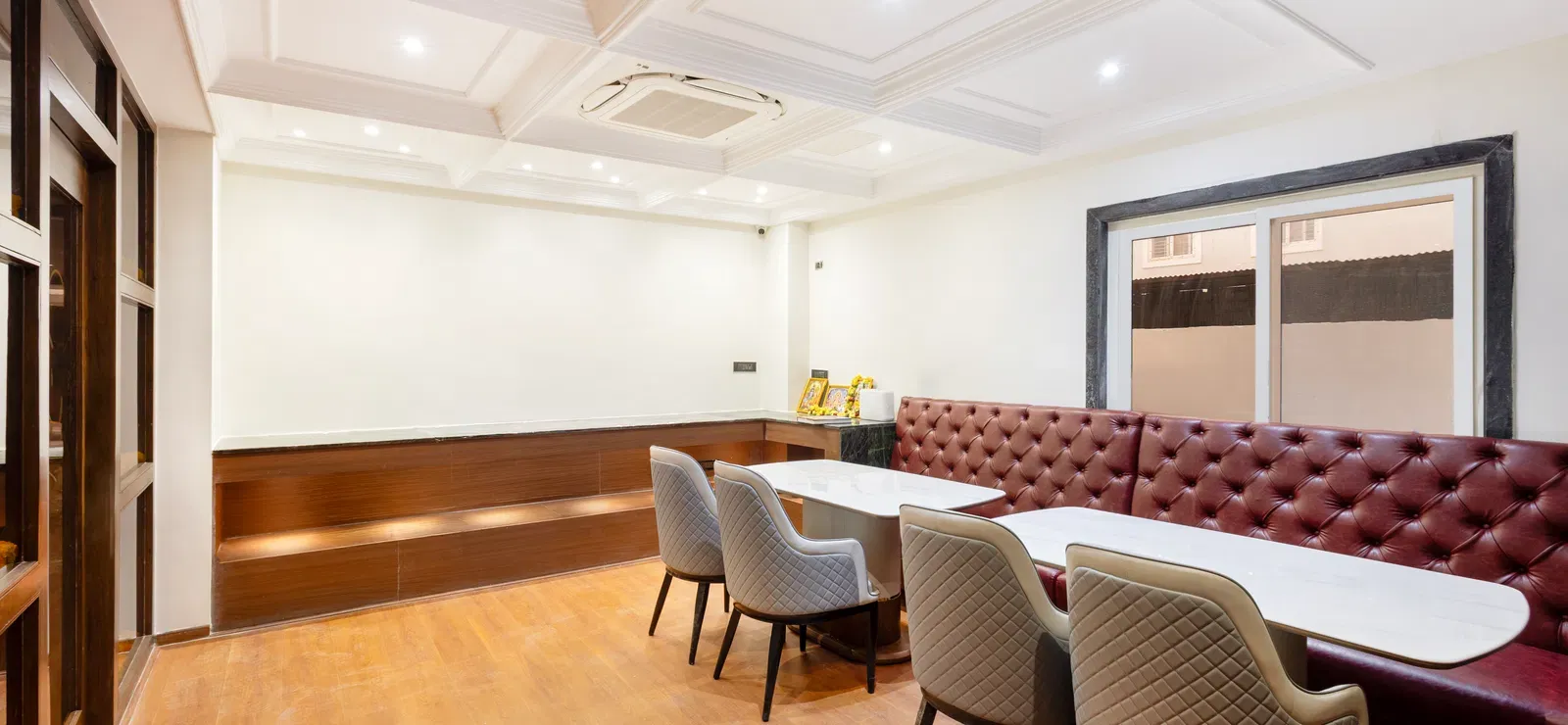 Elysium Studio Suites, Madhapur — Private dining room
